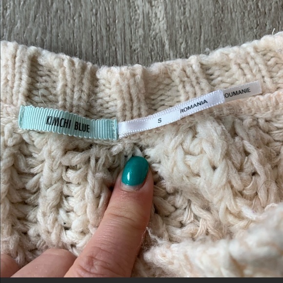 Kimchi Blue Cropped Cream Sweater - Picture 4 of 6